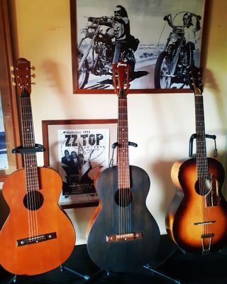 Arreglos y ajustes de guitarras a domicilio