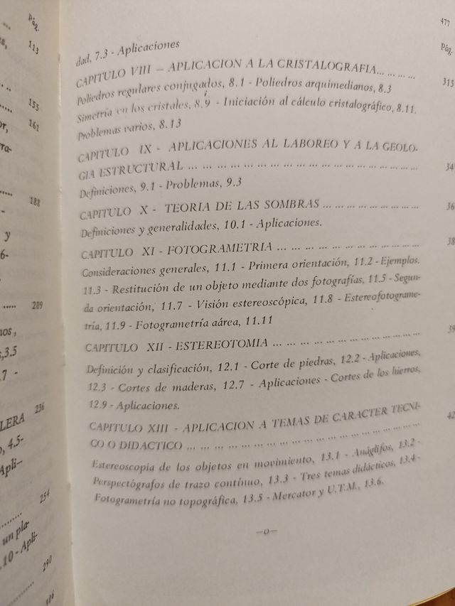 Geometria descriptiva. J. Perez Saez