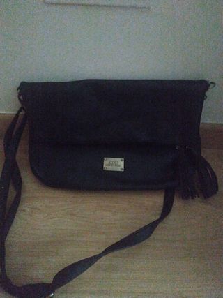 Bandolera color negro Misako