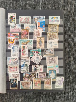 PACK 550 a 600 SELLOS VARIOS