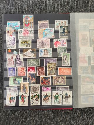 PACK 550 a 600 SELLOS VARIOS