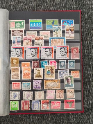 PACK 550 a 600 SELLOS VARIOS