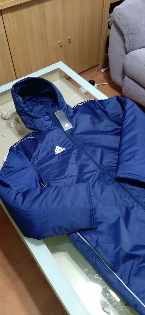 Chaqueta 3/4 adidas entrenamiento futbol. Nueva.