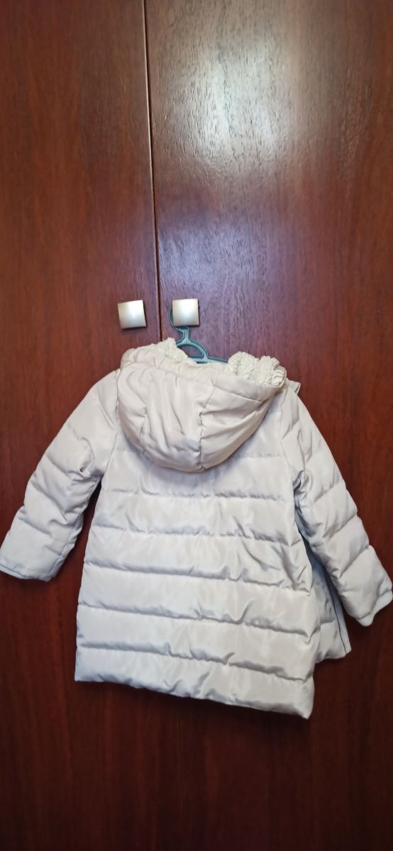 Abrigo, chaqueta Zara 2-3 años