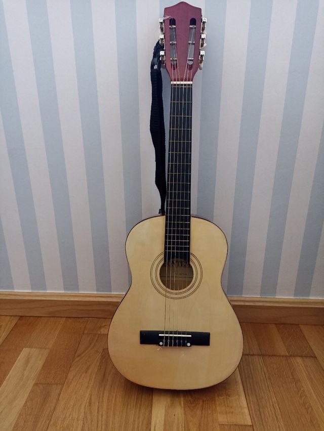 Guitarra infantil