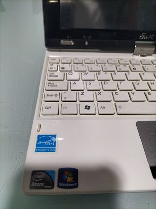 Mini portátil Asus Eee PC T101TM