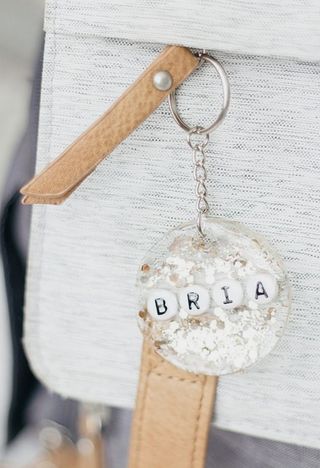 llavero y colgante personalizados. Hechos a mano 