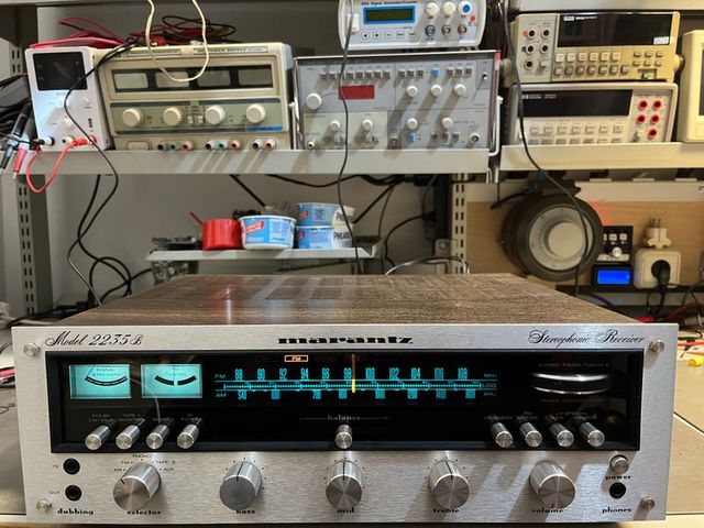 Restauración/Recap Amplificador HiFi Marantz 2235B