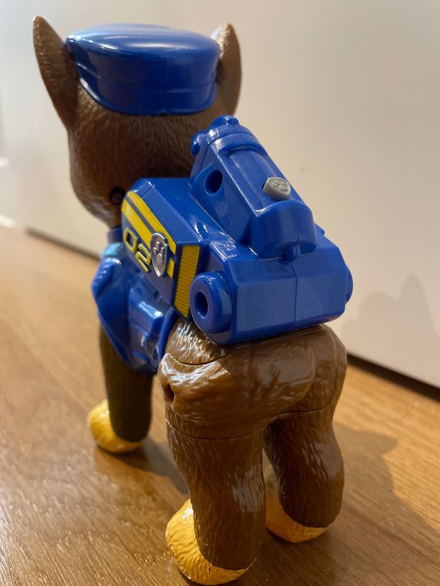 Chase interactivo con pilas incluidas