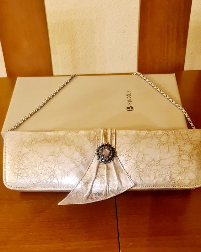 Zapatos y bolso de fiesta