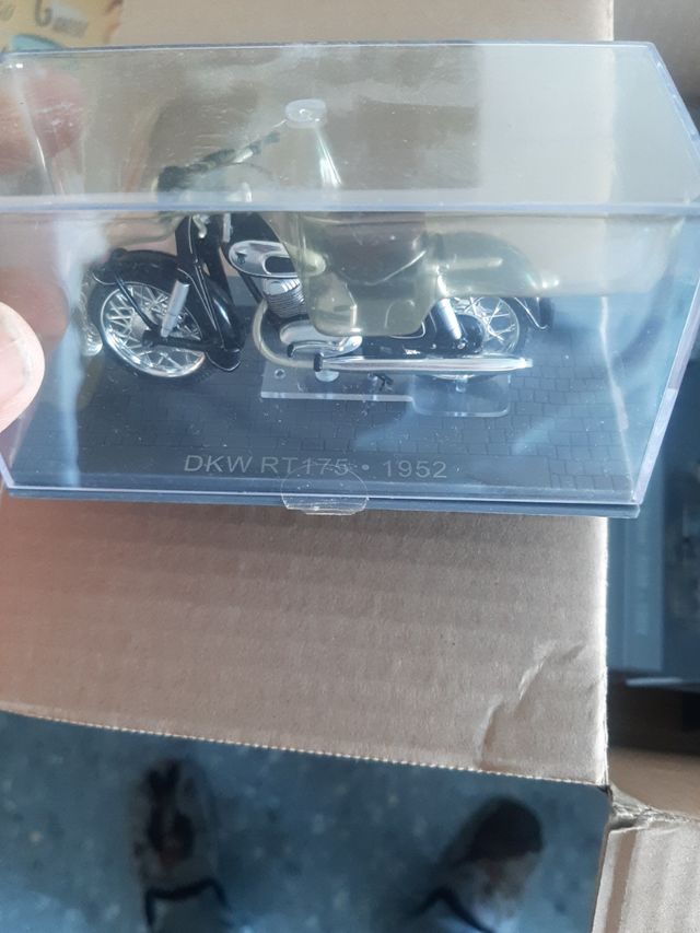 colección altaya 1:24