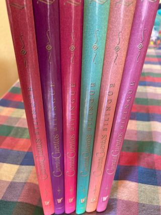 8 Libros infantiles bilingües Ingles -Castellano