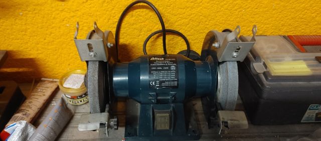 esmeriladora de banco