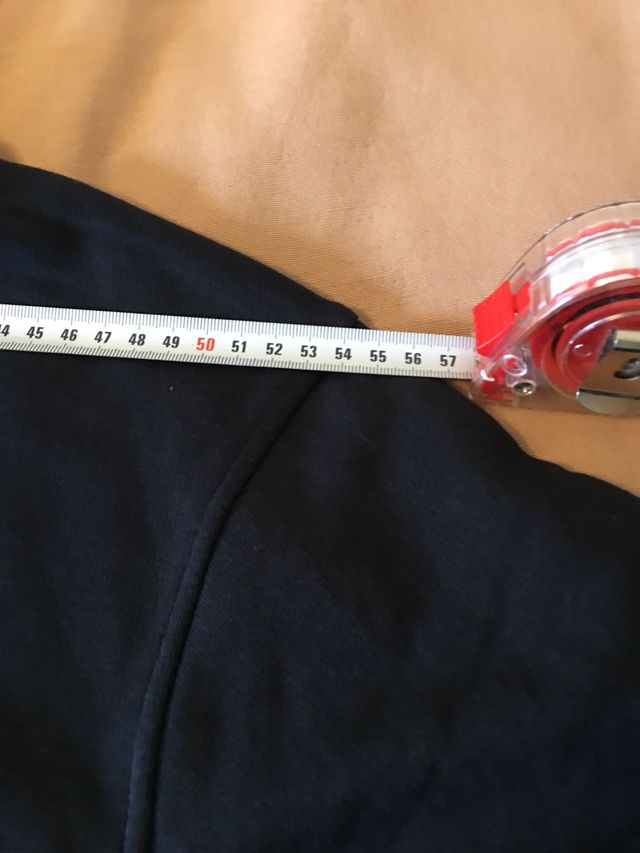 Sudadera con capucha. Azul oscuro. Nueva.