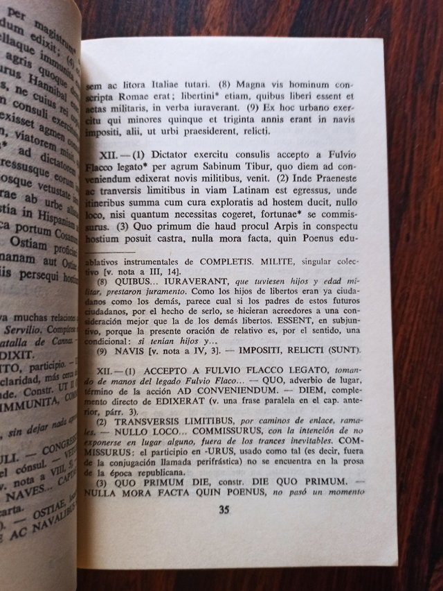 Desde 5€: Libros clásicos Gredos, economía...