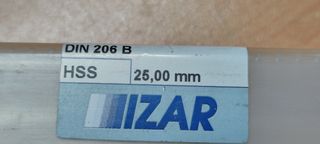 ESCARIFICADOR DE MANO 25 MM HSS IZAR