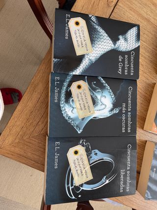 Cincuenta sombras de Grey 3 libros