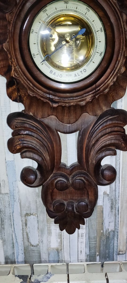 termómetro barómetro