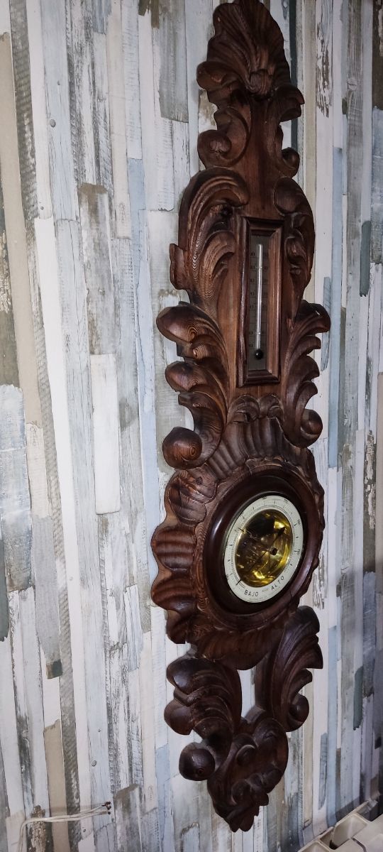 termómetro barómetro