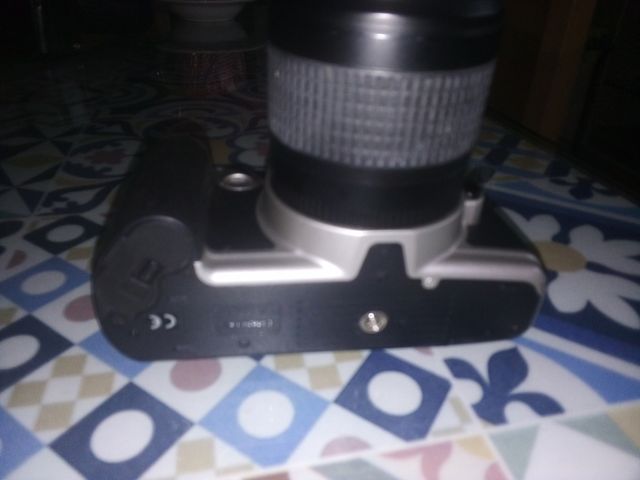 cámara de fotos Canon EOS 500