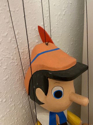 Marioneta de Pinocho antigua de madera