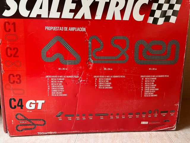 Scalextric GT C4