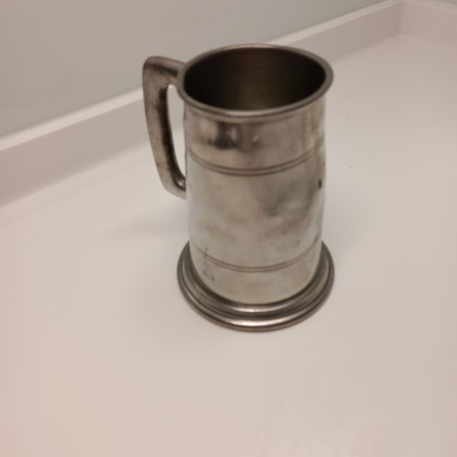 Jarro de lata inglês