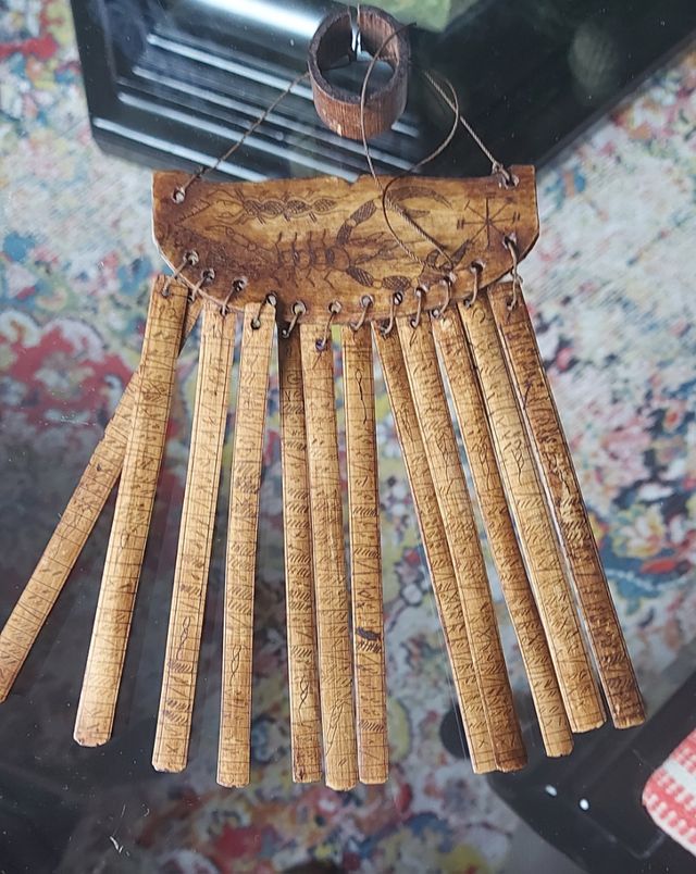 Calendario balines  madera