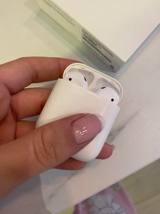 Airpods primera generación estropeados