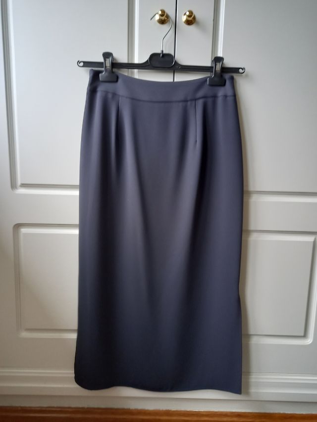 Falda de Adolfo Domínguez talla 36