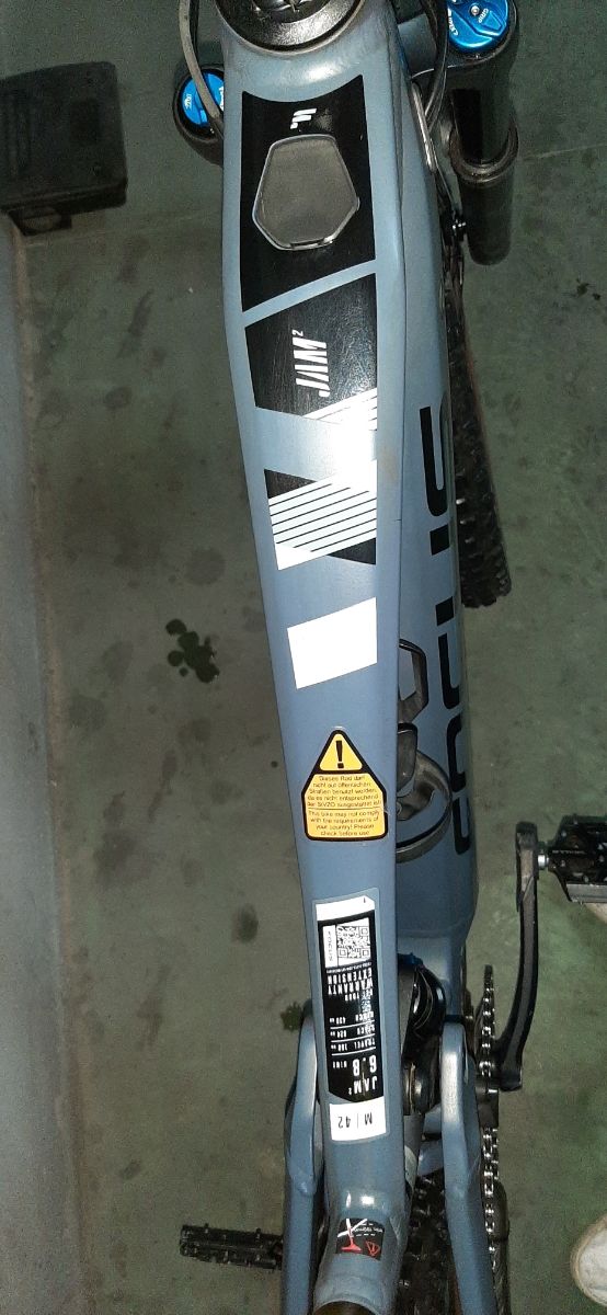 VENDO FOCUS,  bicicleta de Montaña, BAJADA precio