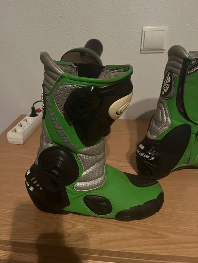 Botas Rainers núm.42