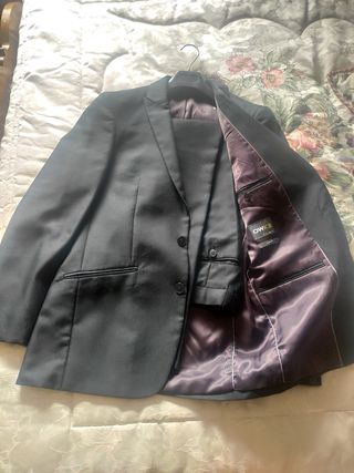 Traje gris oscuro slim fit