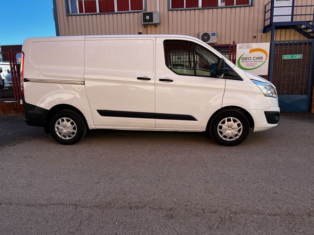 ALQUILER FURGONETA 6M³