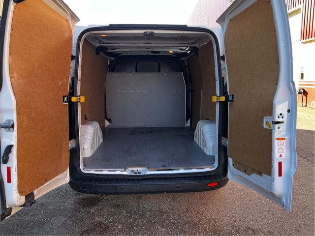 ALQUILER FURGONETA 6M³