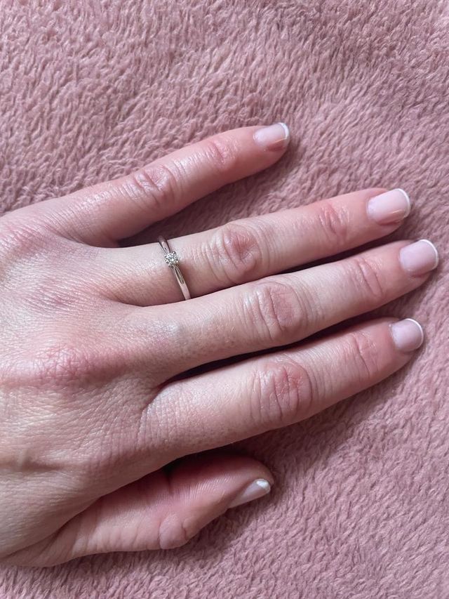 Anillo de Oro blanco