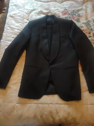 Traje negro