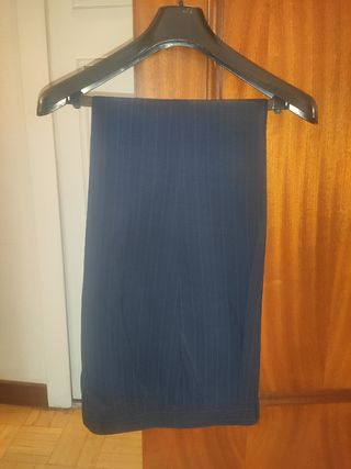 Traje azul marino a rayas