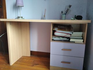 Dormitorio infantil con escritorio