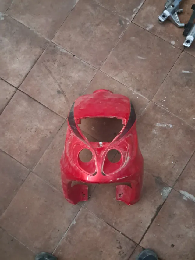 Pico delantero nrg 2001