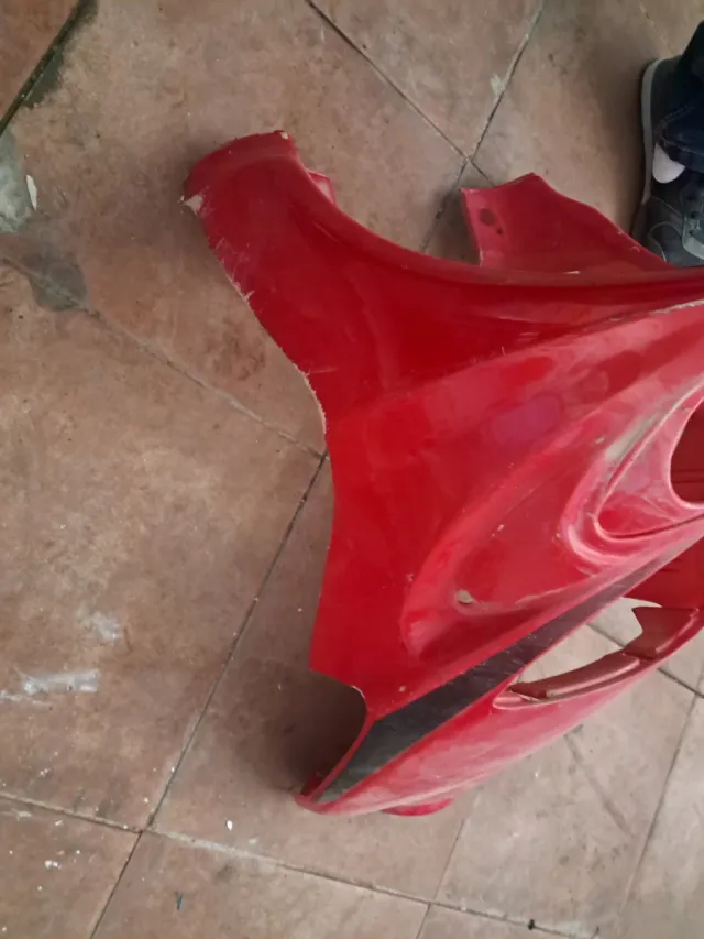 Pico delantero nrg 2001