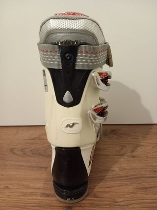 Botas de esquiar.