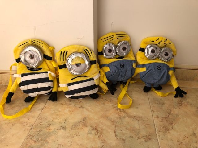 4 Bandolera bolsa peluche minions