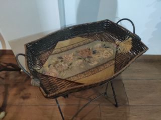 mesa auxiliar mini bar