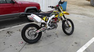 Suzuki rmz 450 matriculada