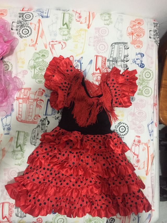 Vestido flamenca talla 2