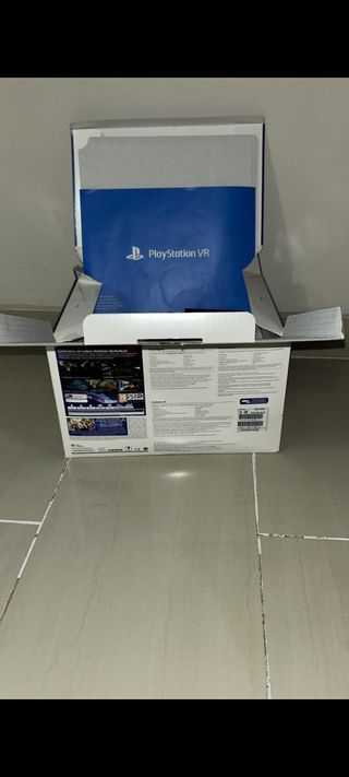 PlayStation VR + VR Worlds + Camara VR
