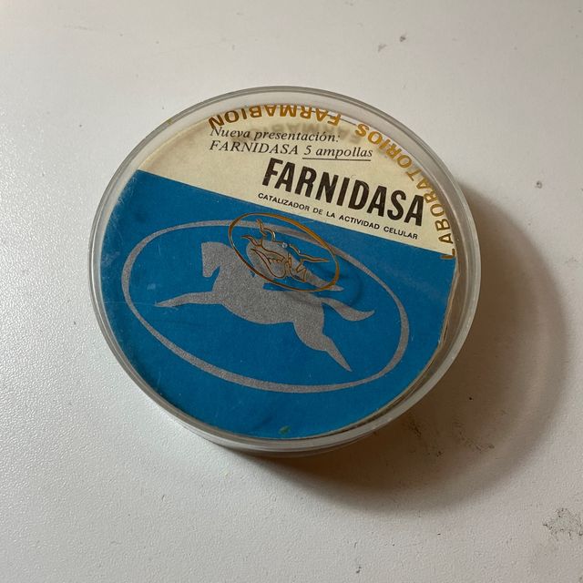 Curiosa baraja española circular vintage