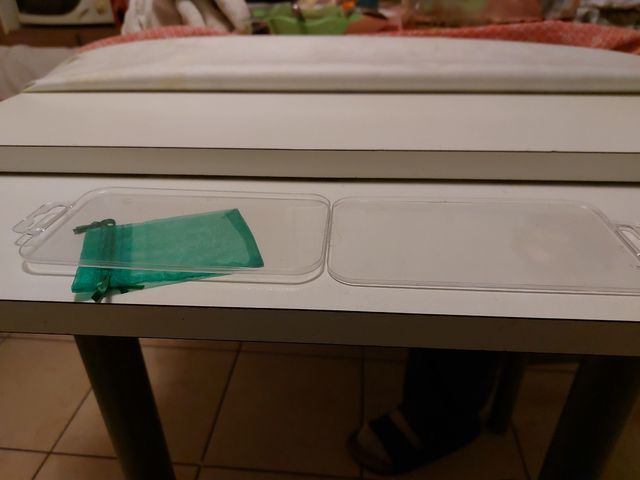 custodie in plastica trasparente sottili