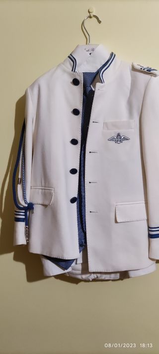 Traje de comunión niño. 